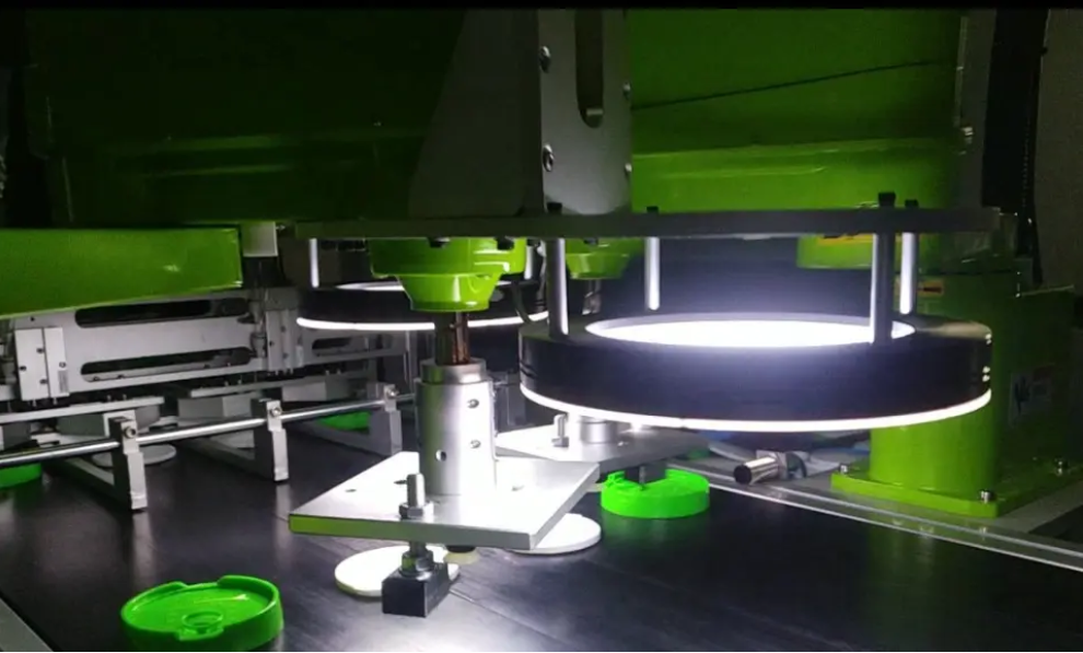 影響機(jī)器視覺檢測設(shè)備測量精度-環(huán)境影響